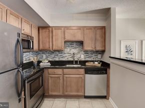 1001 N Randolph Street 106, Arlington VA 22201