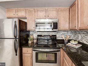 1001 N Randolph Street 106, Arlington VA 22201