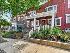 5829 N 21st Street, Philadelphia PA 19138