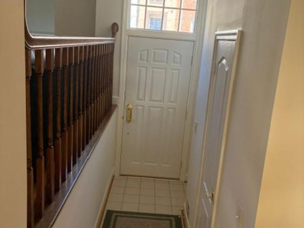 8015 Merry Oaks Court, Vienna VA 22182