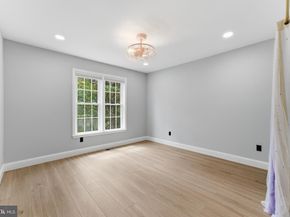 12140 Folkstone Drive, Herndon VA 20171