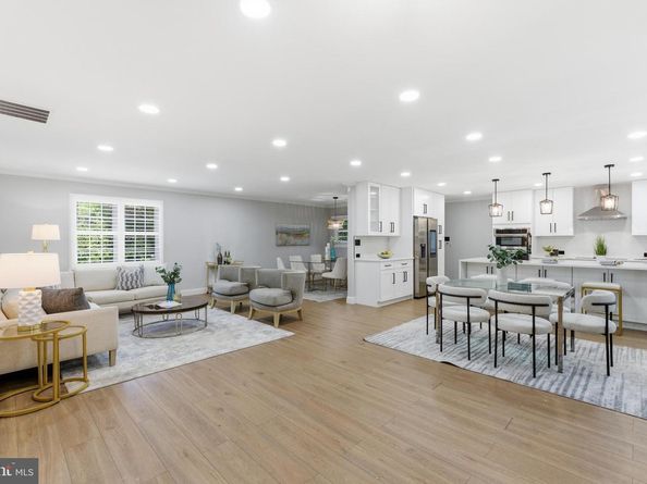 12140 Folkstone Drive, Herndon VA 20171