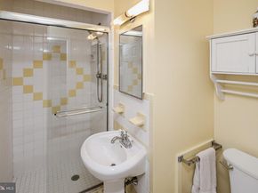 865 Morefield Road, Philadelphia PA 19115
