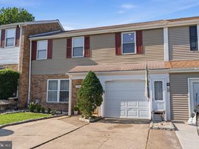 3204 Ethan Allen Ct, Bensalem PA 19020