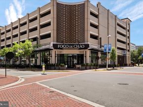 11757 Arbor Glen Way, Reston VA 20194