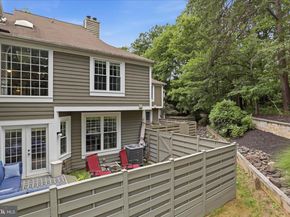 11757 Arbor Glen Way, Reston VA 20194