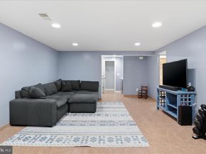 11757 Arbor Glen Way, Reston VA 20194