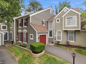 11757 Arbor Glen Way, Reston VA 20194