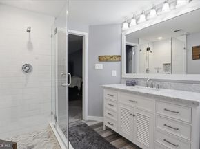 11757 Arbor Glen Way, Reston VA 20194
