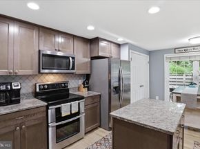 11757 Arbor Glen Way, Reston VA 20194