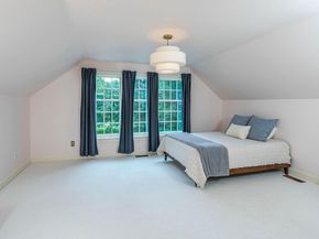 12 Crestwood Circle, New Hope PA 18938