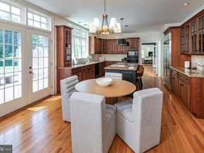 12 Crestwood Circle, New Hope PA 18938