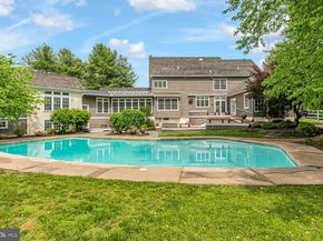 12 Crestwood Circle, New Hope PA 18938