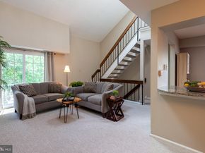 1816 Society Place E2, Newtown PA 18940