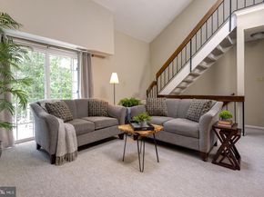1816 Society Place E2, Newtown PA 18940