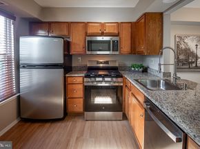 1816 Society Place E2, Newtown PA 18940