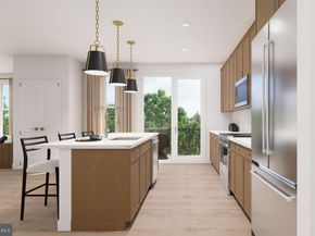 9475B Sprague Avenue 5, Fairfax VA 22031