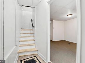 742 N 37TH Street, Philadelphia PA 19104