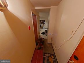 21 W Harvey Street, Philadelphia PA 19144