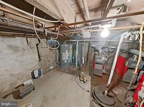 21 W Harvey Street, Philadelphia PA 19144