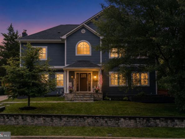 613 S Buchanan Street, Arlington VA 22204