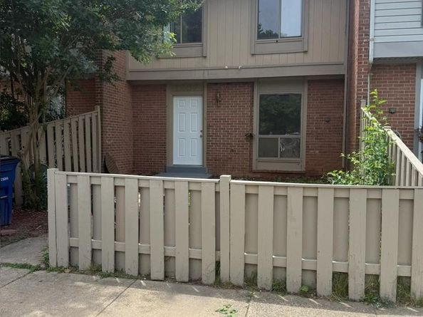 1287 Springtide Pl, Herndon VA 20170