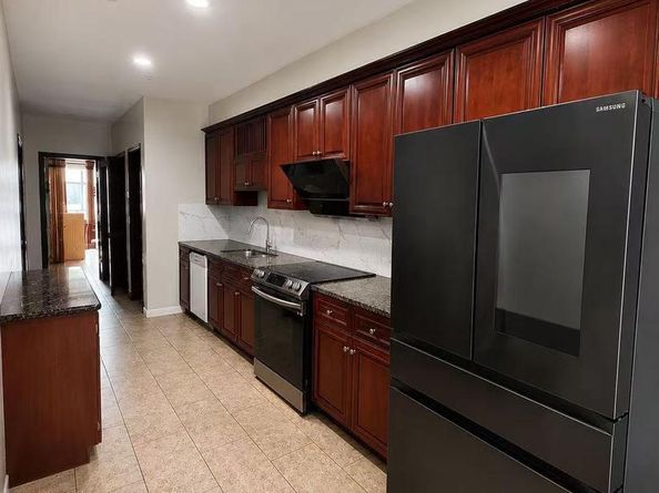 211 N Camac Street 4C, Philadelphia PA 19107