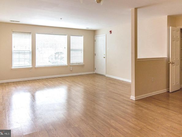 9228 Blue Grass Road 37, Philadelphia PA 19114
