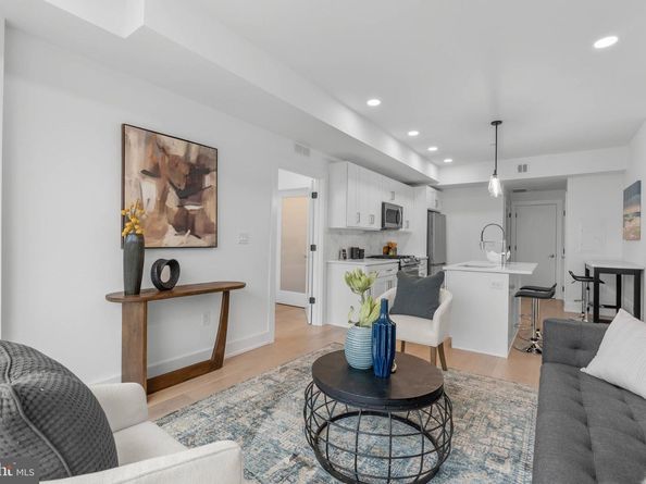 950 N 2nd Street 4B, Philadelphia PA 19123