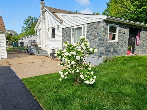 426 Harding Avenue, Langhorne PA 19047