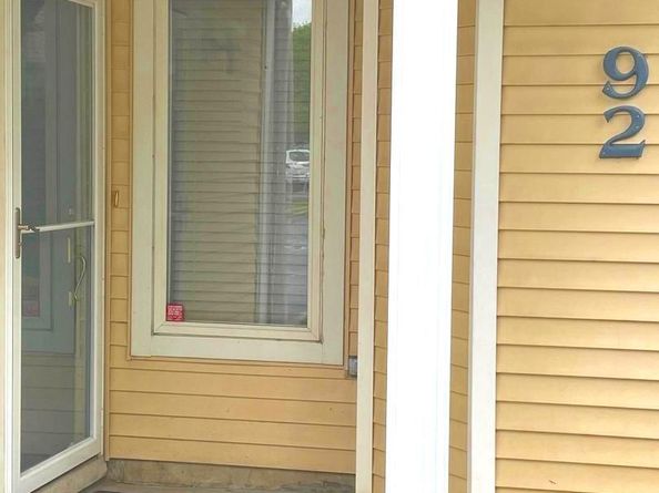 92 Catherine Court, Levittown PA 19057