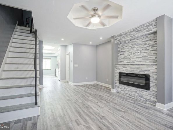 151 Moore Street, Philadelphia PA 19148