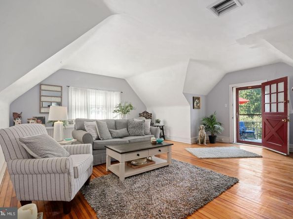 118 Montrose Avenue C, Bryn Mawr PA 19010