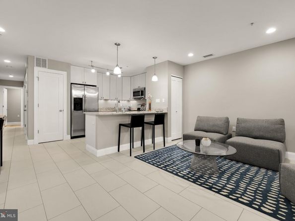 1135 6TH Street NW 1, Washington DC 20001