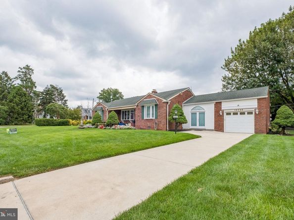 12035 Glenfield Street, Philadelphia PA 19154