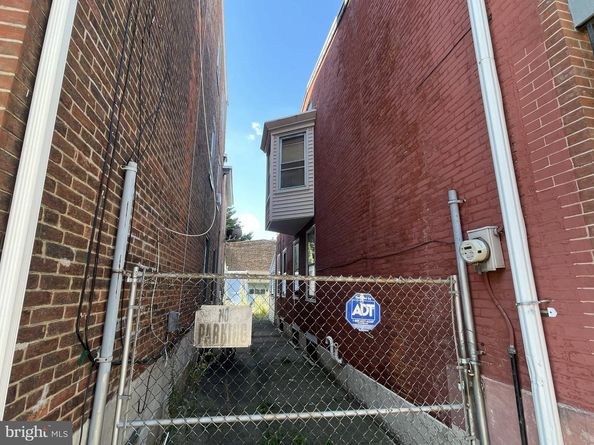 1526 Harrison Street, Philadelphia PA 19124