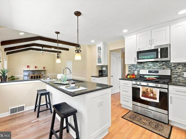 884 Stirrup Lane, Warrington PA 18976