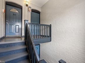 1040 6TH Street NE 302, Washington DC 20002
