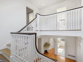 8219 Saint Martins Lane, Philadelphia PA 19118
