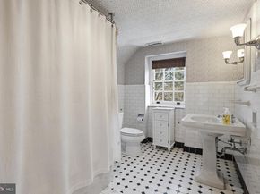 8219 Saint Martins Lane, Philadelphia PA 19118