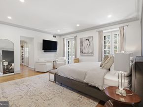 8219 Saint Martins Lane, Philadelphia PA 19118