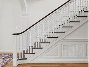 8219 Saint Martins Lane, Philadelphia PA 19118