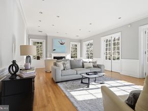 8219 Saint Martins Lane, Philadelphia PA 19118