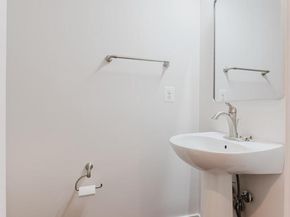 2305 Main Line Boulevard 101, Alexandria VA 22301