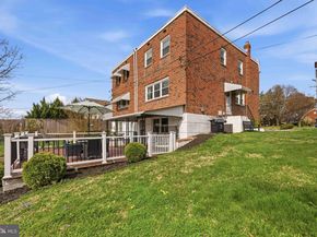 585 Wigard Avenue, Philadelphia PA 19128
