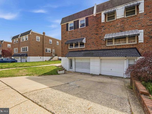 585 Wigard Avenue, Philadelphia PA 19128