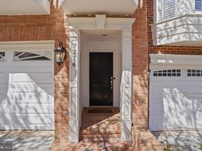 7714 Spoleto Lane 54, Mclean VA 22102