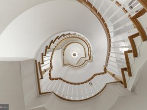 7714 Spoleto Lane 54, Mclean VA 22102