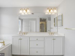 7714 Spoleto Lane 54, Mclean VA 22102