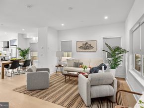 9522 Golfview Lane, Philadelphia PA 19114